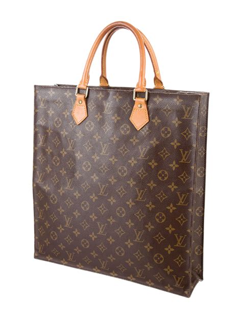 sac plat louis vuitton.